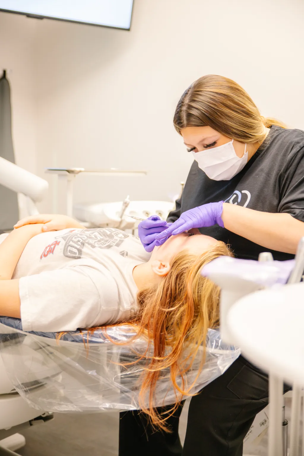 patient getting Teeth Whitening in Midlothian, TX